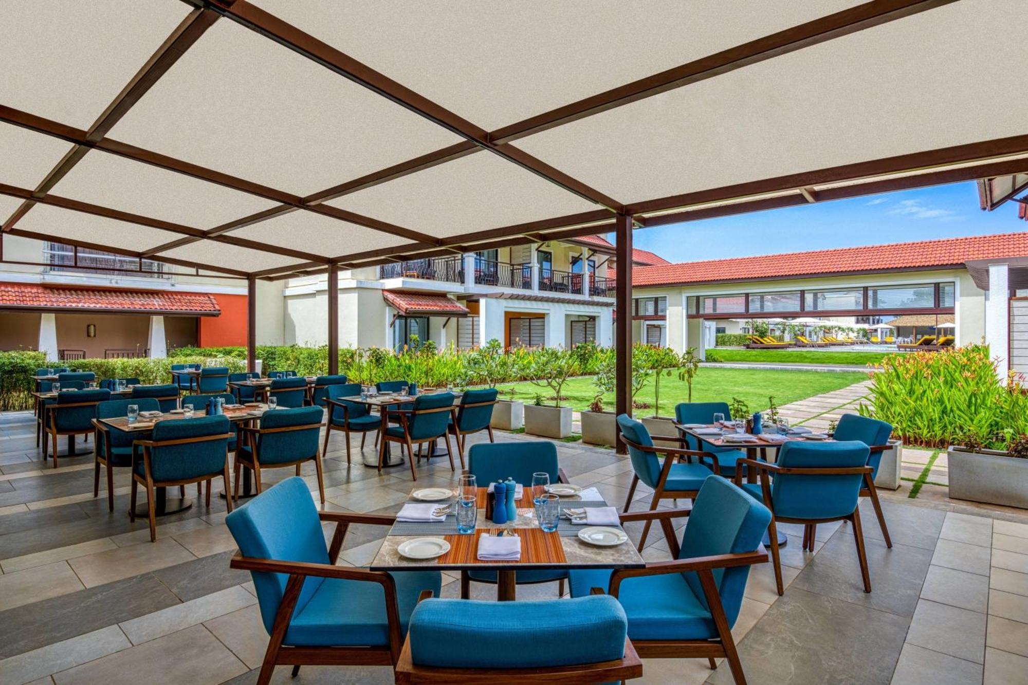 Fairfield By Marriott Goa Benaulim Hotel Екстериор снимка