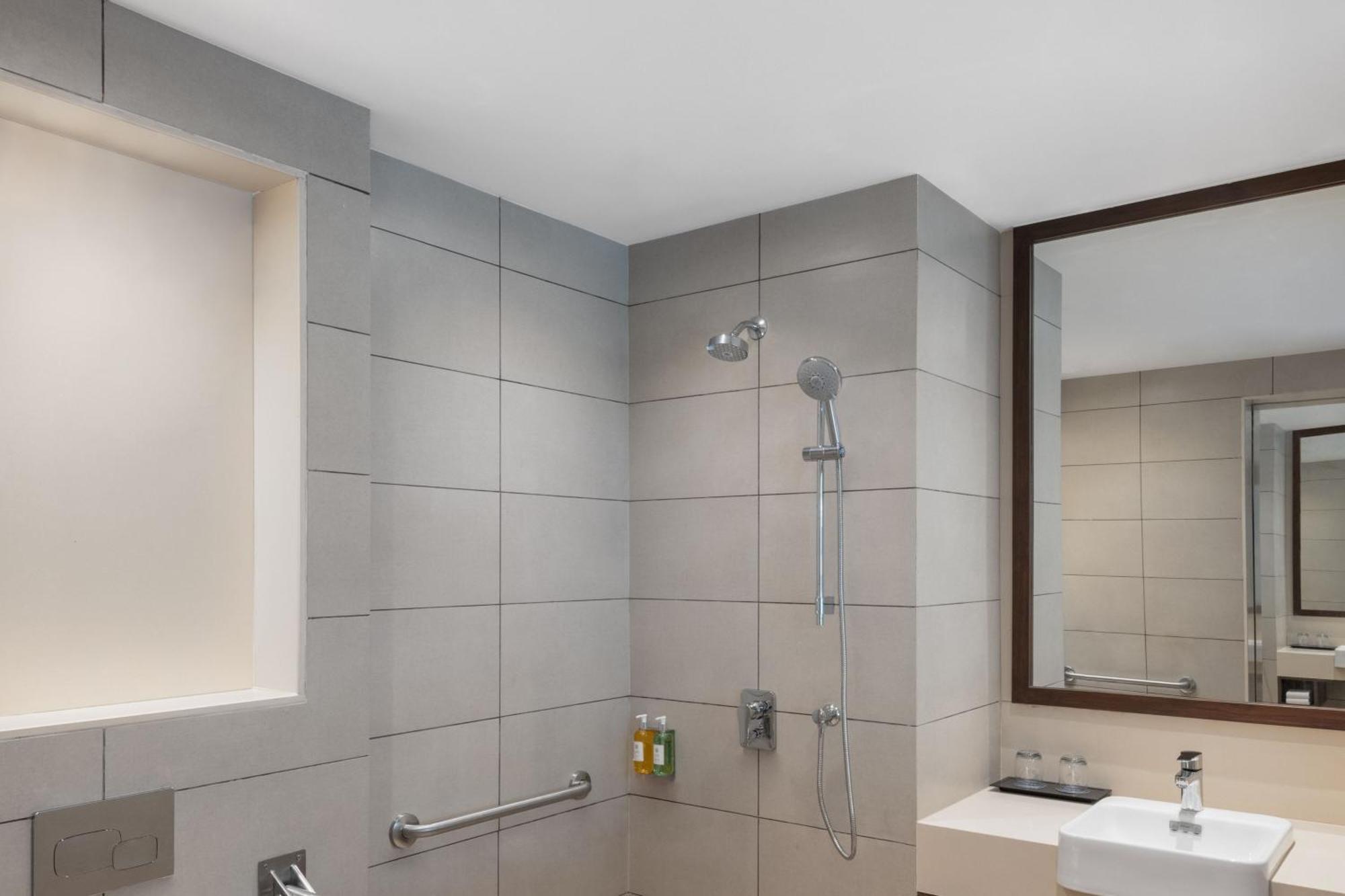 Fairfield By Marriott Goa Benaulim Hotel Екстериор снимка